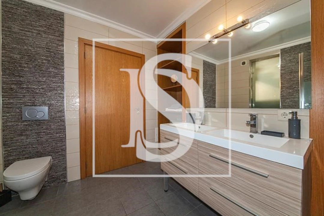 Terreno para Venda em Estômbar e Parchal Foto 11