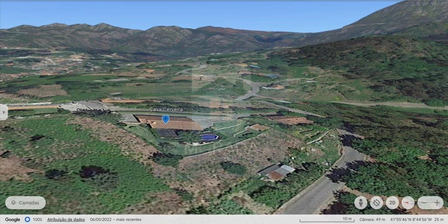 Moradia T4 para Venda em Loivo Foto 11