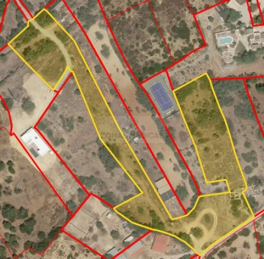 Terreno para Venda em Quelfes Foto 20