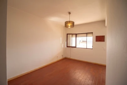 Apartamento T1 para Venda em Lagos (São Sebastião e Santa Maria)