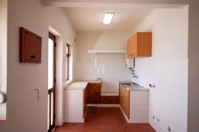 Apartamento T1 para Venda em Lagos (São Sebastião e Santa Maria)