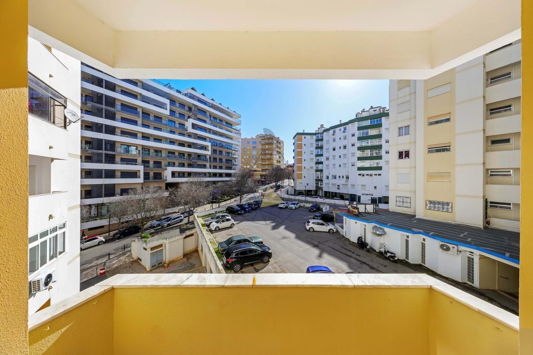 Apartamento T2 para Venda em Portimão Foto 20