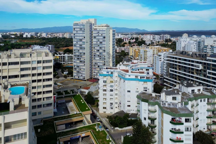 Apartamento T2 para Venda em Portimão Foto 35