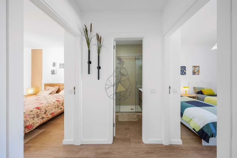 Apartamento T2 para Venda em Portimão Foto 11