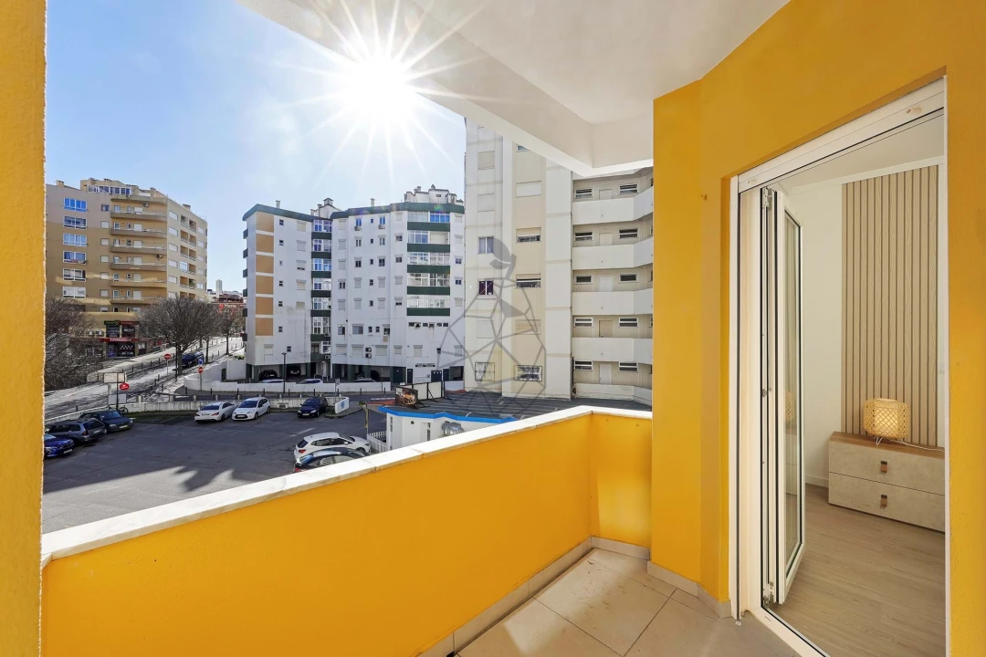 Apartamento T2 para Venda em Portimão Foto 21