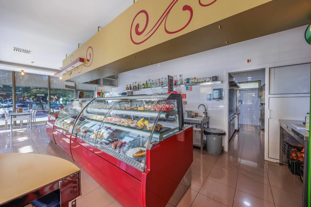 Negócio para Venda em Ferreiras Foto 14