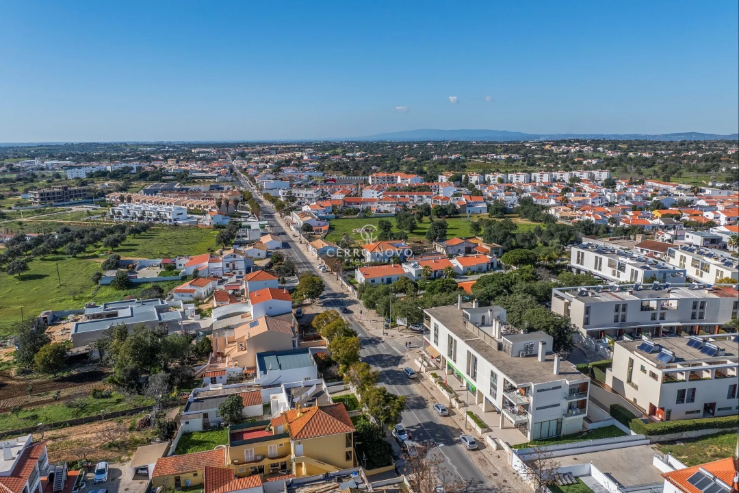 Negócio para Venda em Ferreiras Foto 6