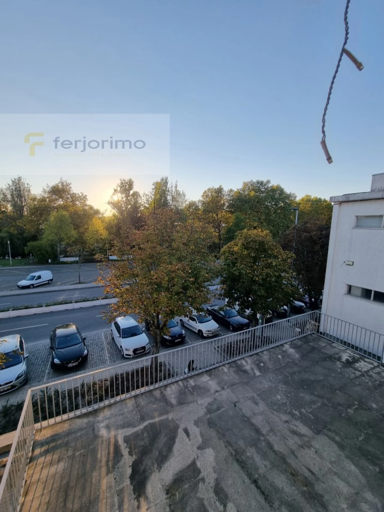 Prédio para Arrendamento em Oliveira, São Paio e São Sebastião Foto 16