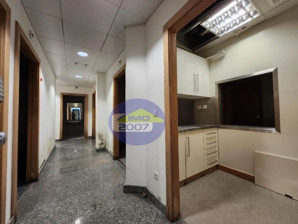 Prédio para Venda em Nossa Senhora da Conceição, São Pedro e São Dinis Foto 12