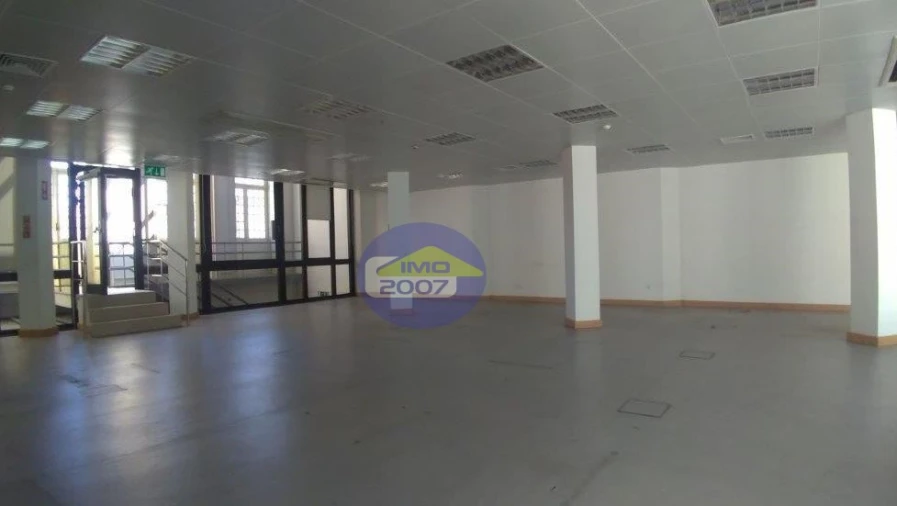 Prédio para Venda em Nossa Senhora da Conceição, São Pedro e São Dinis Foto 3