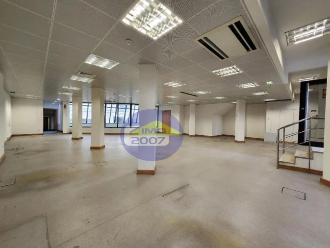 Prédio para Venda em Nossa Senhora da Conceição, São Pedro e São Dinis Foto 8