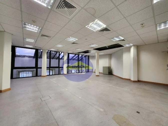 Prédio para Venda em Nossa Senhora da Conceição, São Pedro e São Dinis Foto 18