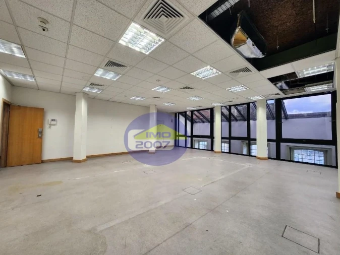 Prédio para Venda em Nossa Senhora da Conceição, São Pedro e São Dinis Foto 19