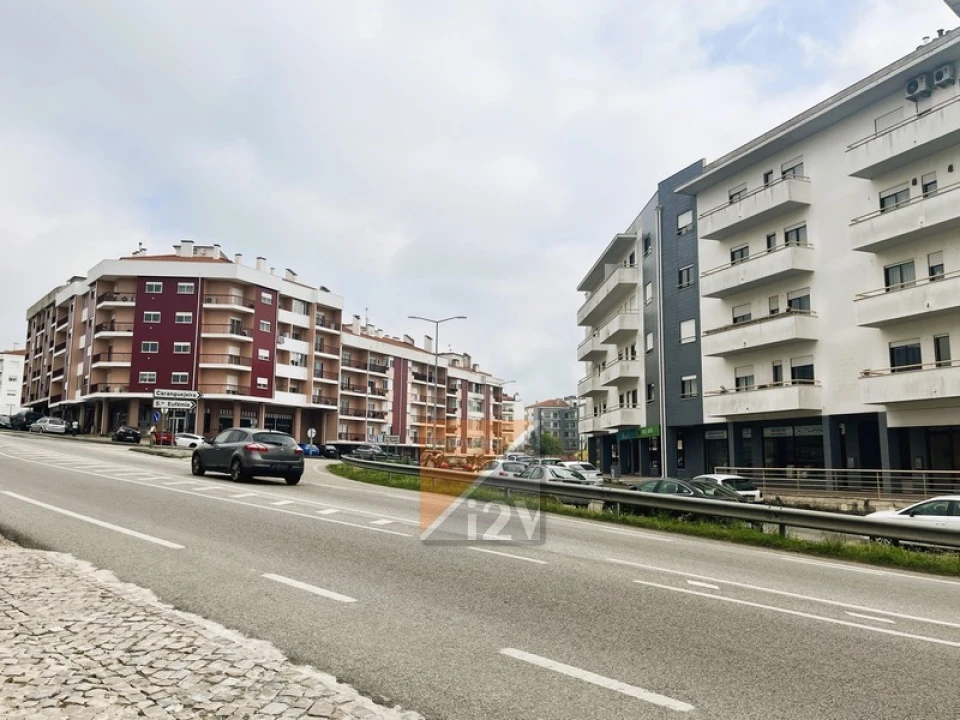 Negócio para Cedência de Quotas em Leiria, Pousos, Barreira e Cortes Foto 13