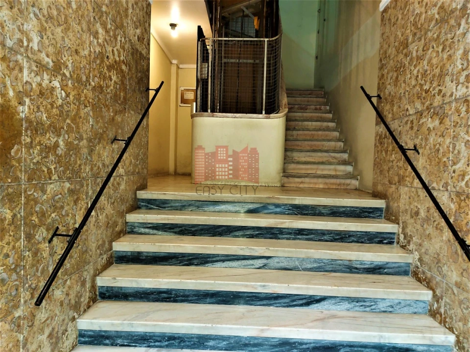 Apartamento T1 para Venda em Arroios Foto 6