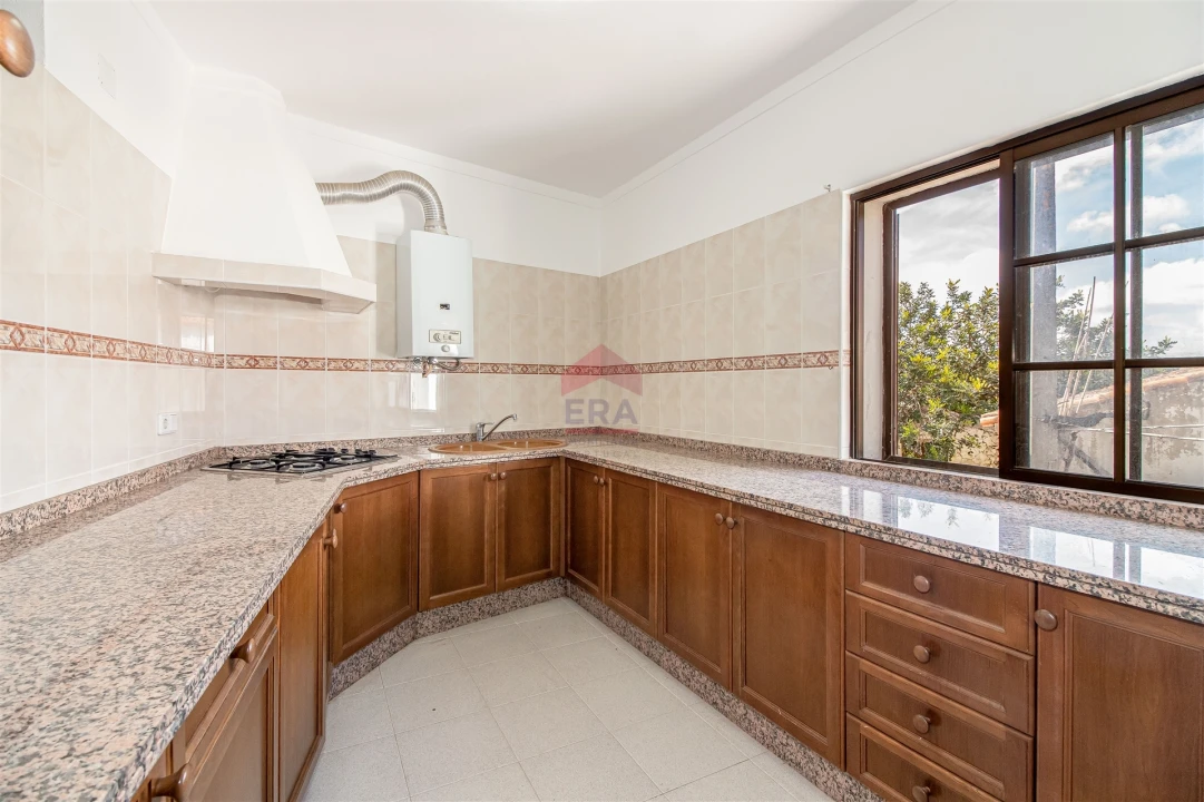 Moradia T1 para Venda em Vaqueiros Foto 5