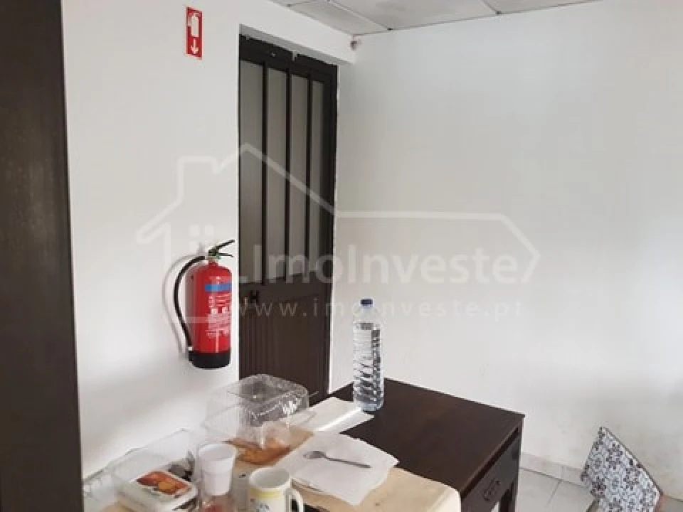 Negócio para Venda em Escalos de Cima e Lousa Foto 12