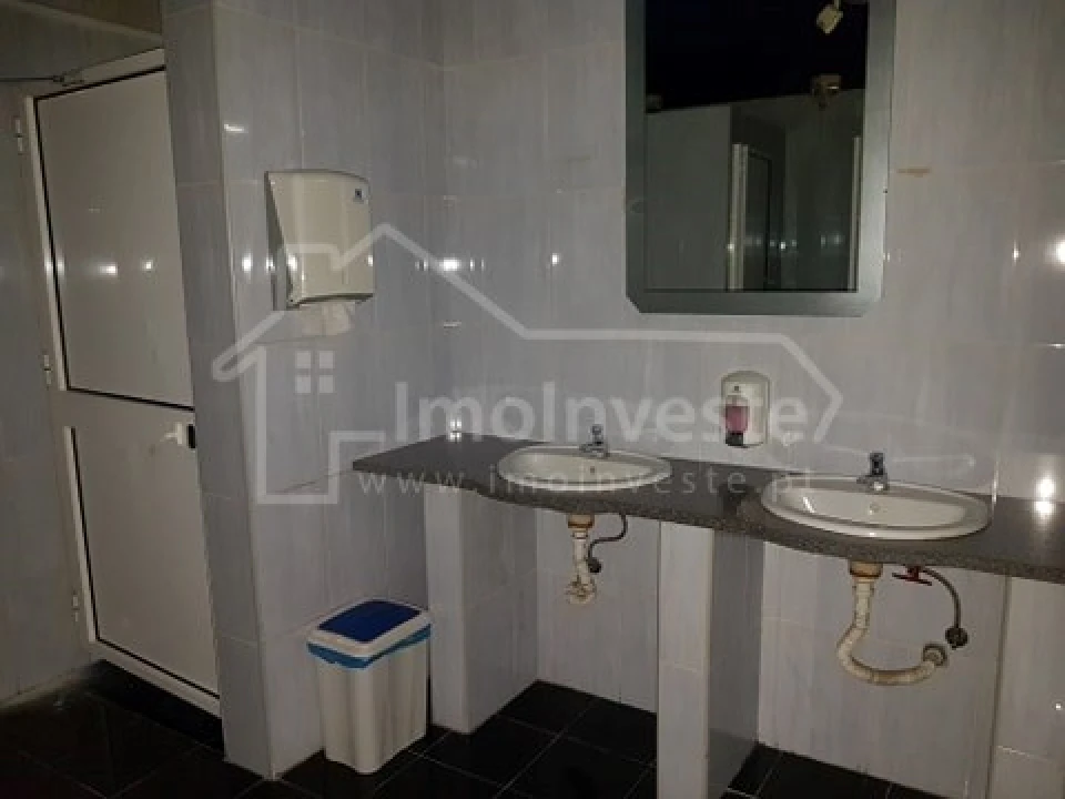 Negócio para Venda em Escalos de Cima e Lousa Foto 55