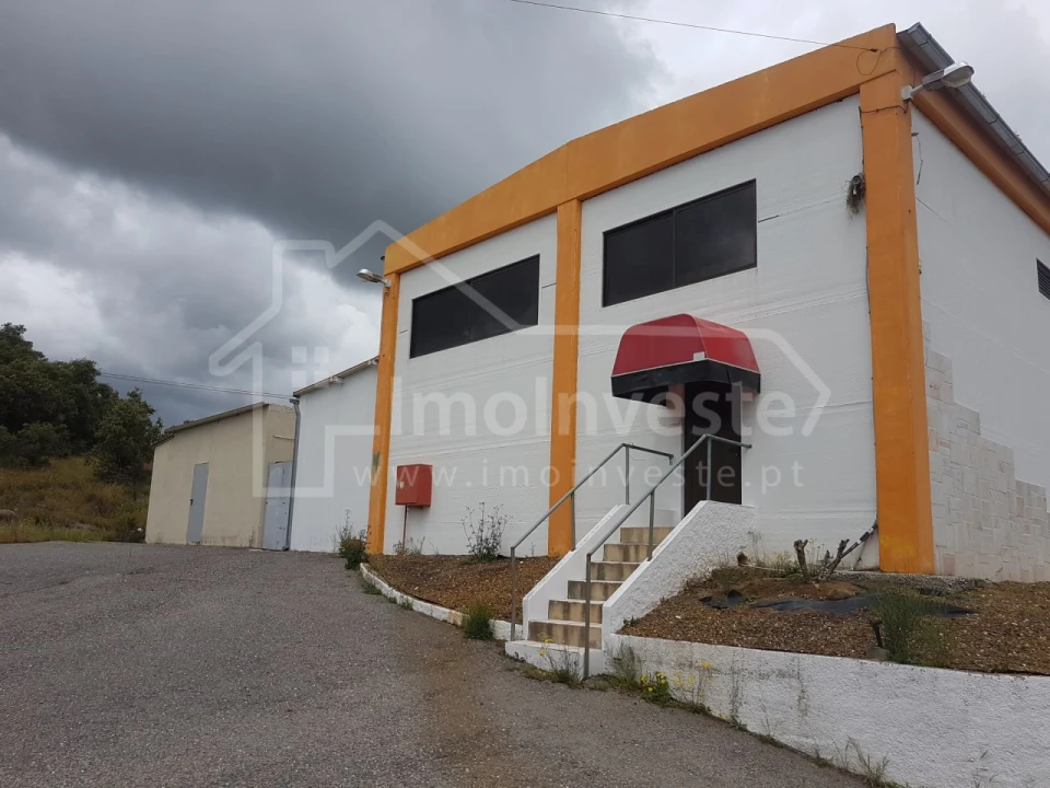 Negócio para Venda em Escalos de Cima e Lousa Foto 78