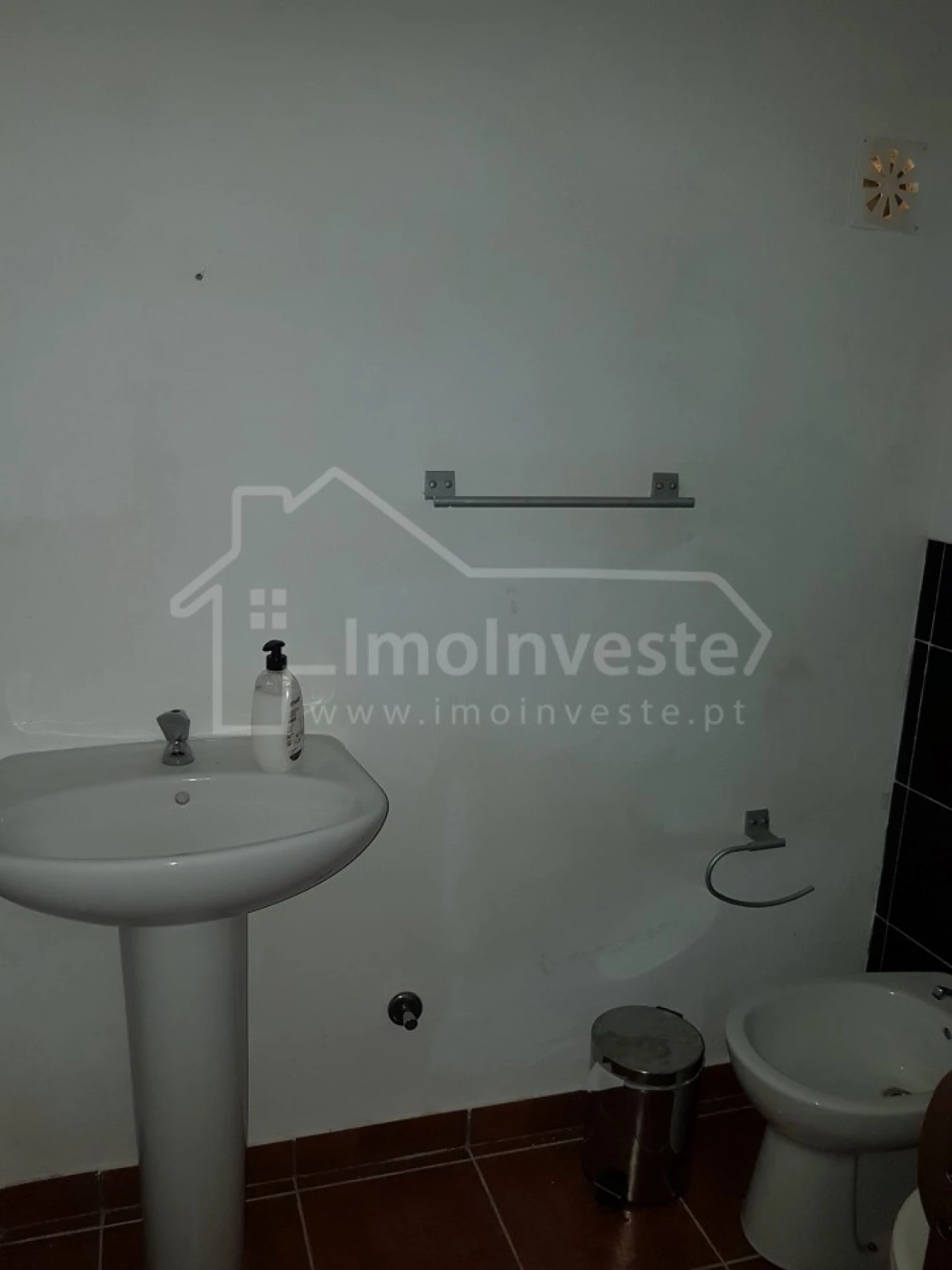 Negócio para Venda em Escalos de Cima e Lousa Foto 106