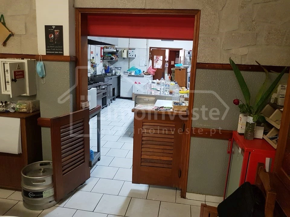 Negócio para Venda em Escalos de Cima e Lousa Foto 162