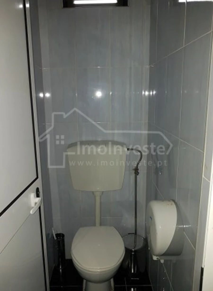 Negócio para Venda em Escalos de Cima e Lousa Foto 96