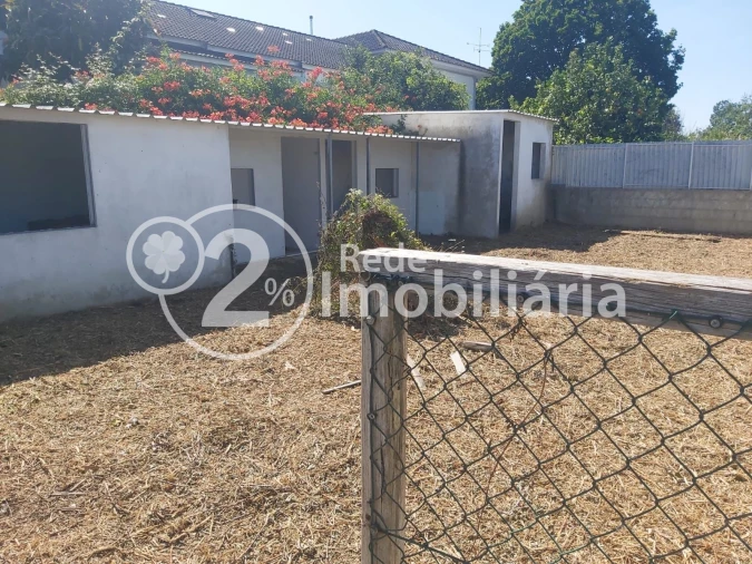 Apartamento T2 para Venda em Eixo e Eirol Foto 1