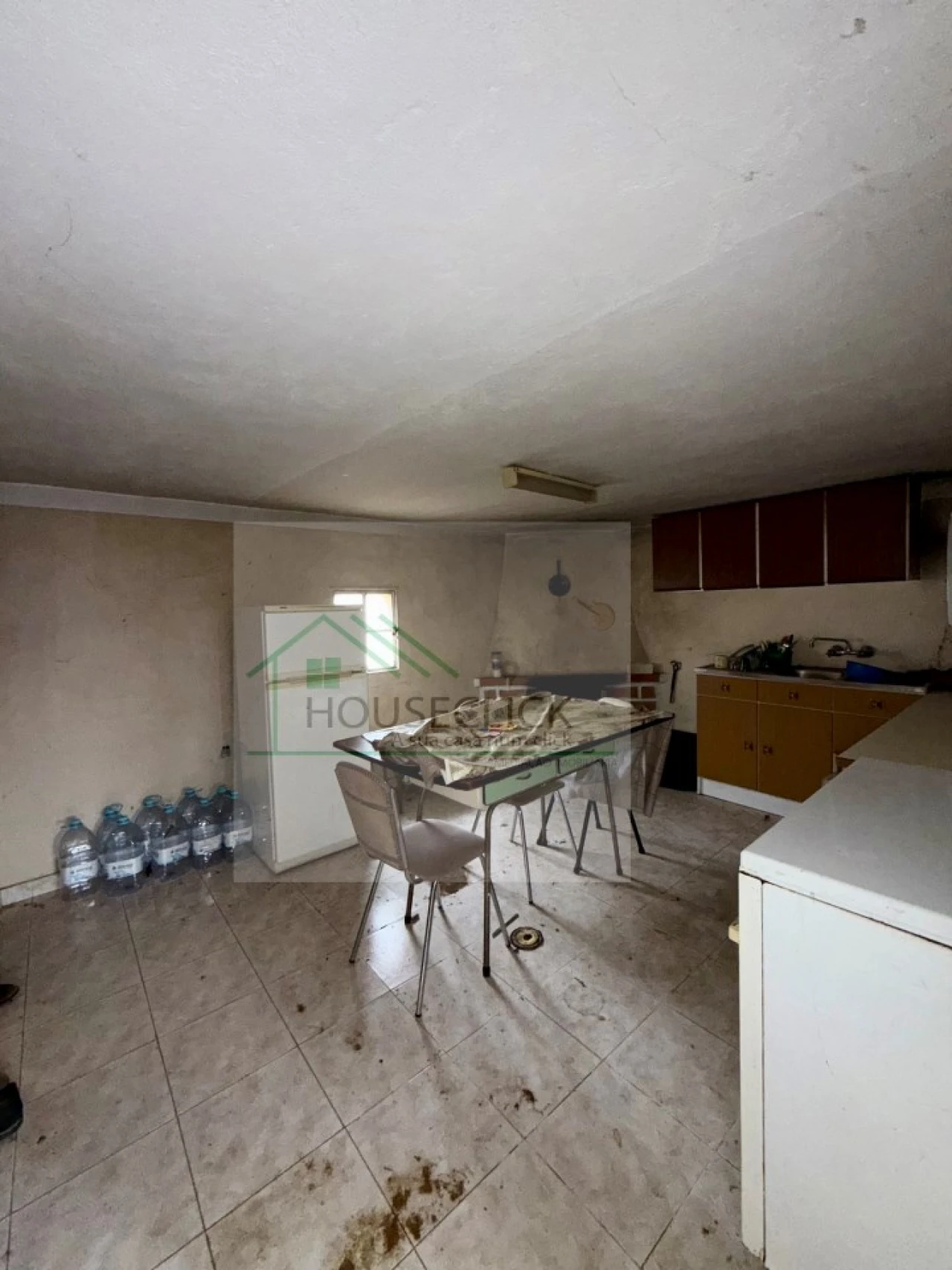 Moradia T4 para Venda em Caria Foto 13