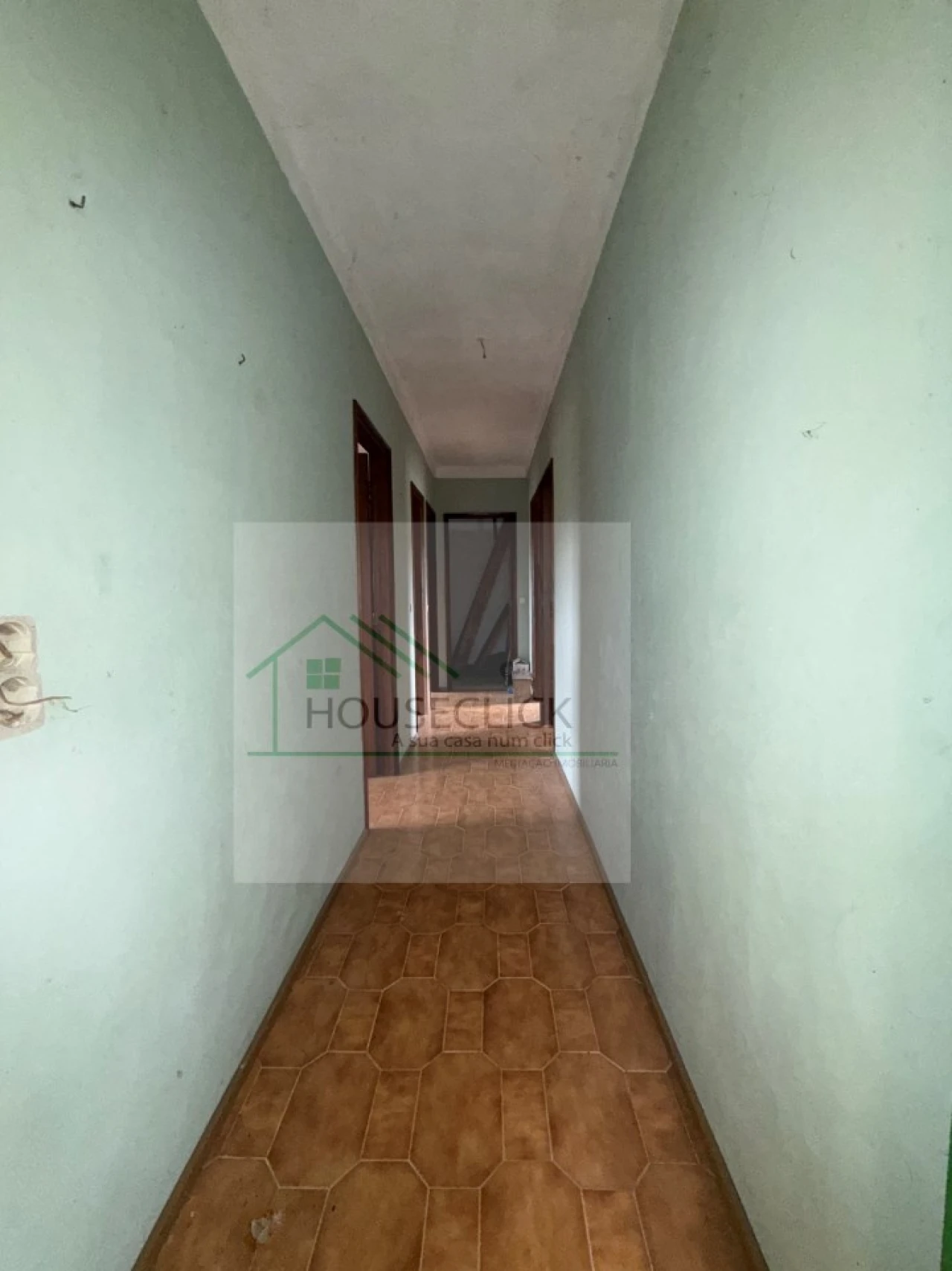 Moradia T4 para Venda em Caria Foto 5