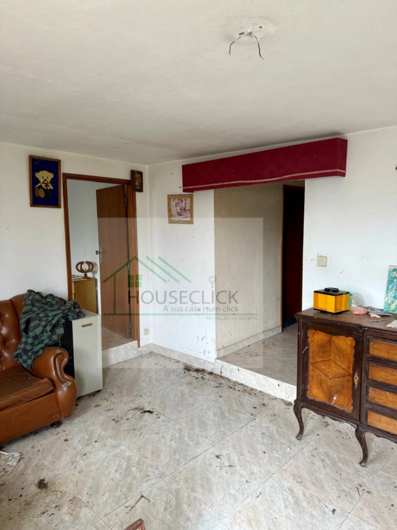 Moradia T4 para Venda em Caria Foto 15