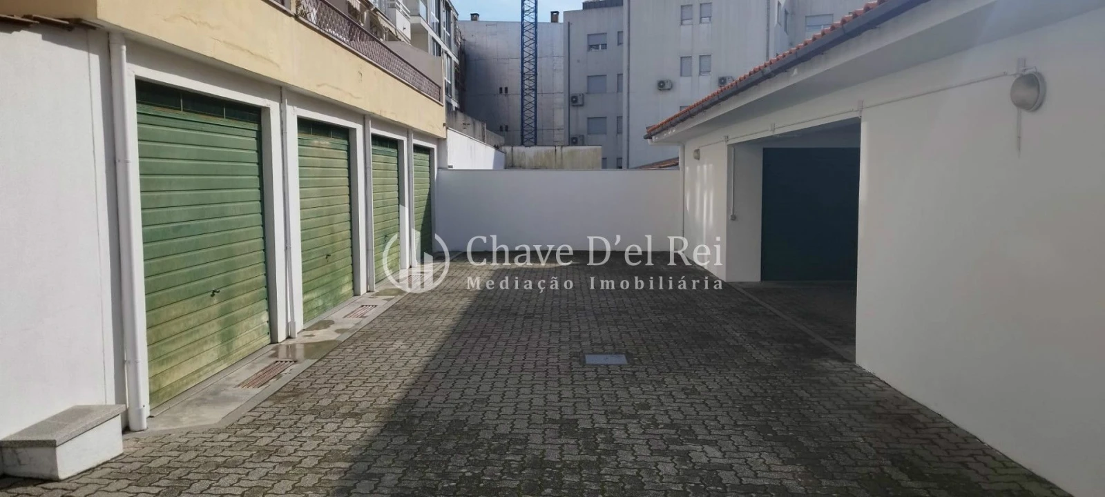 Apartamento T6 para Venda em Viseu Foto 16
