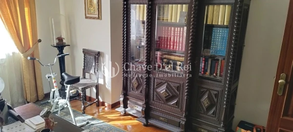 Apartamento T6 para Venda em Viseu