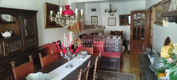 Apartamento T6 para Venda em Viseu