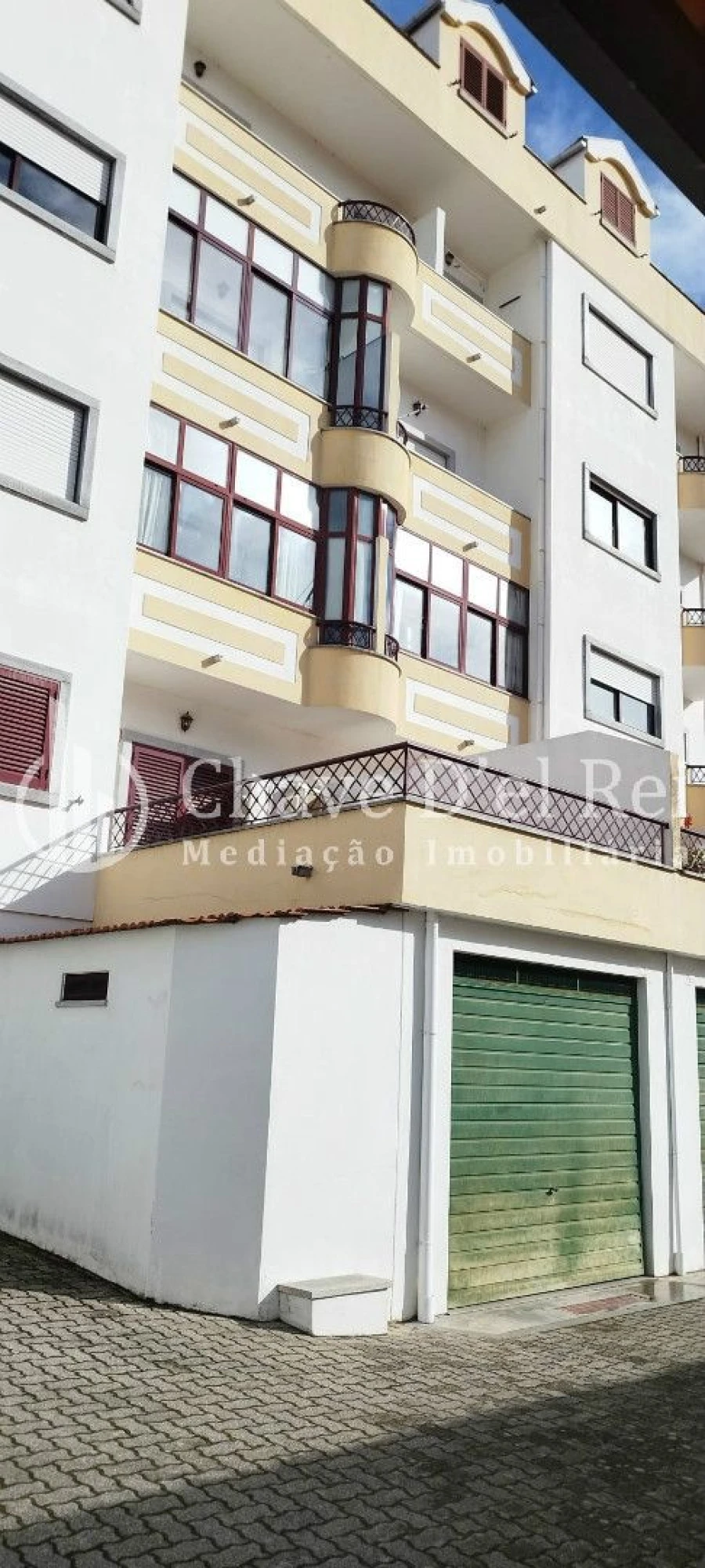 Apartamento T6 para Venda em Viseu Foto 17