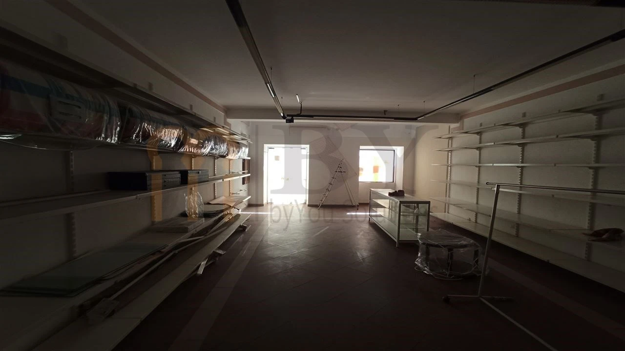 Negócio para Venda em Vila Real de Santo Antonio Foto 1