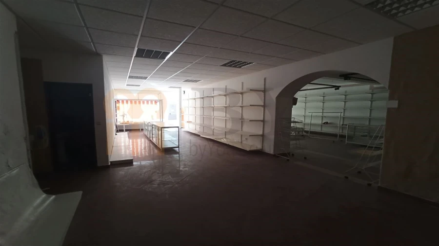 Negócio para Venda em Vila Real de Santo Antonio Foto 2