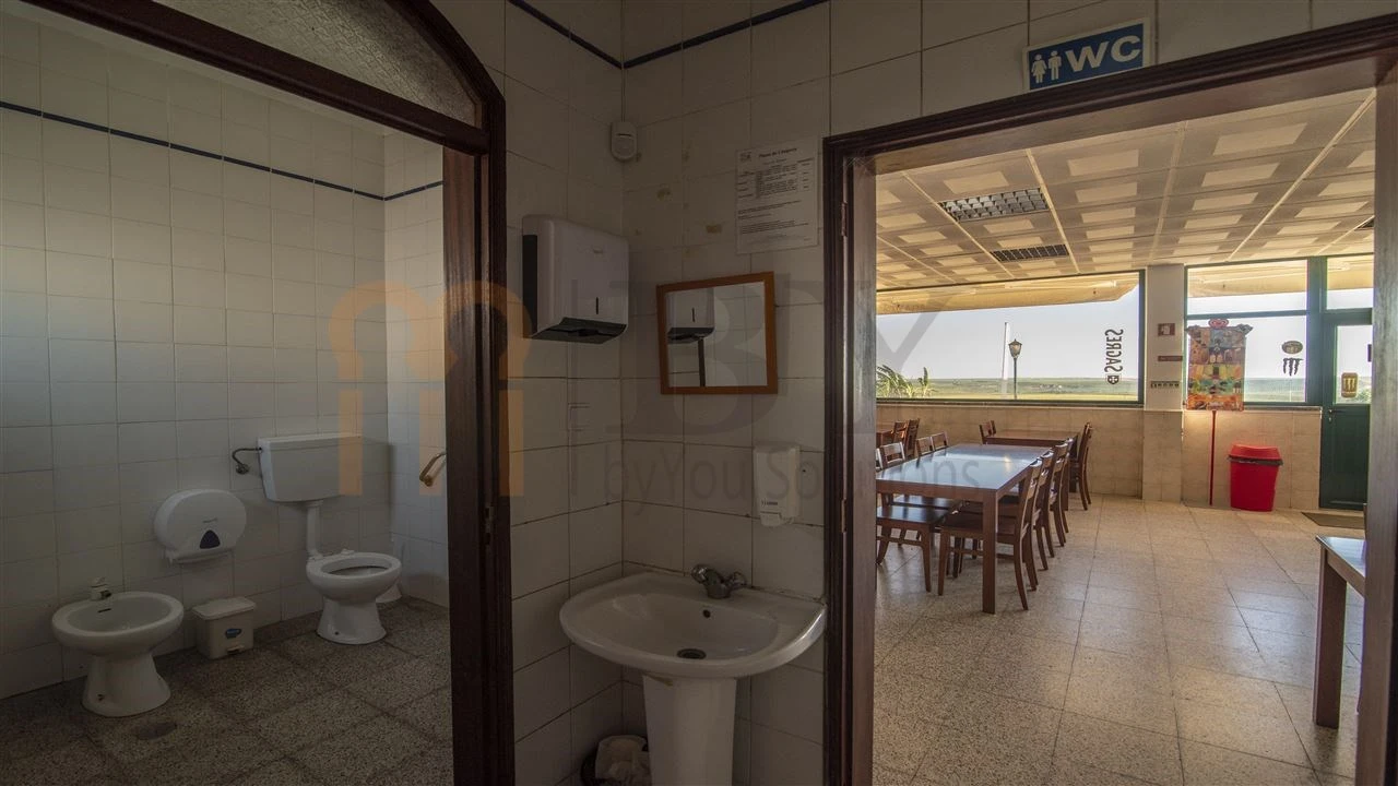 Negócio para Venda em Baleizão Foto 8