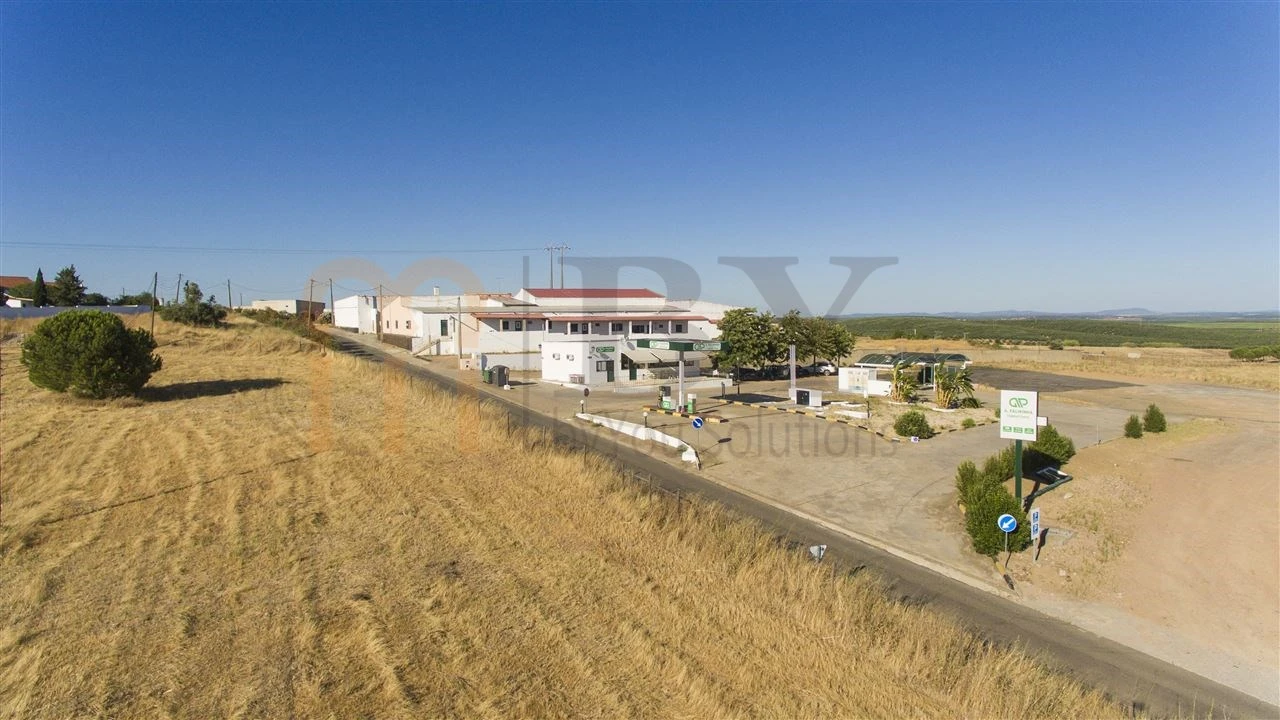 Negócio para Venda em Baleizão Foto 14