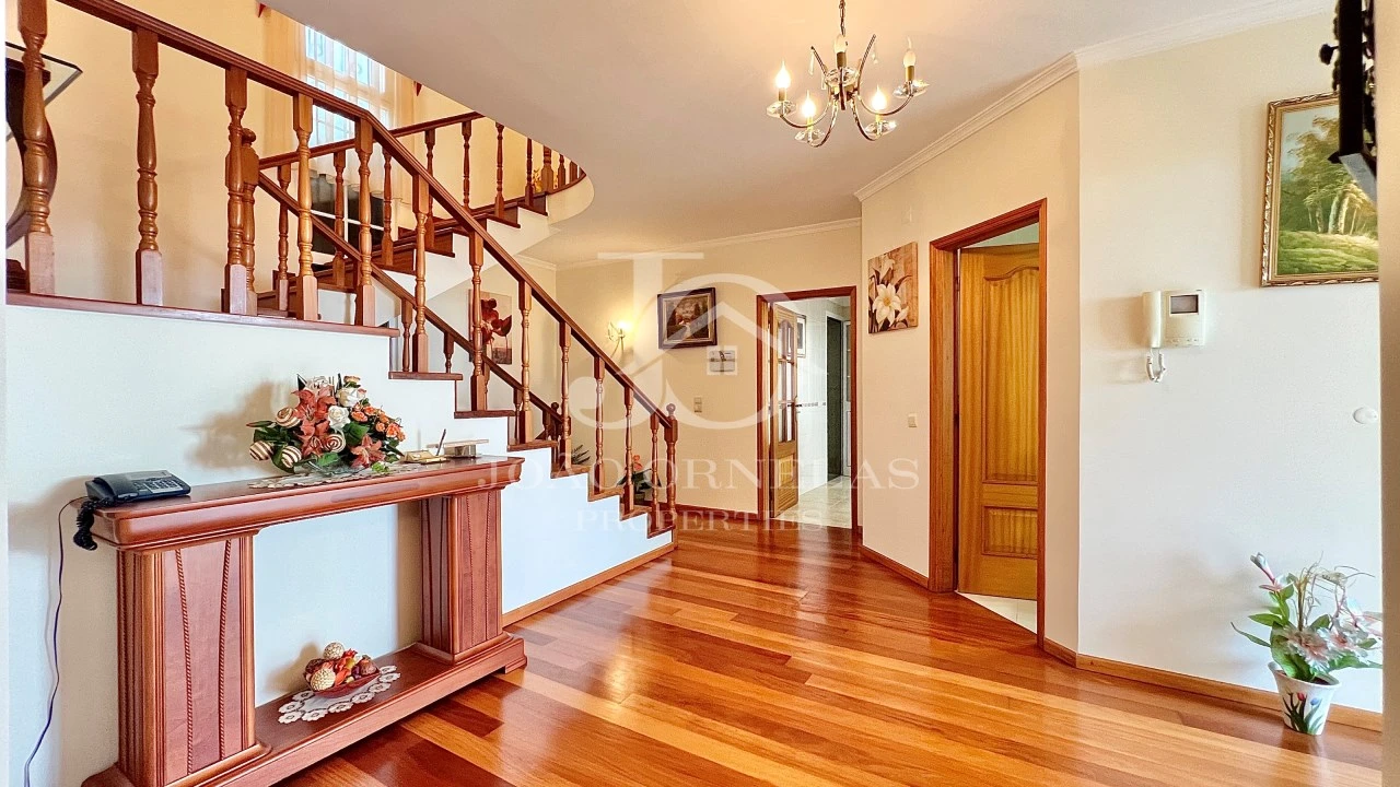 Moradia T3 para Venda em Monte Foto 4