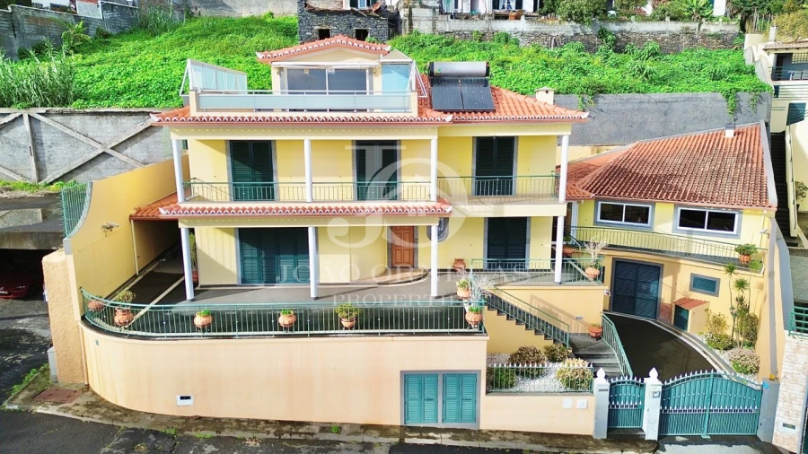 Moradia T3 para Venda em Monte Foto 2