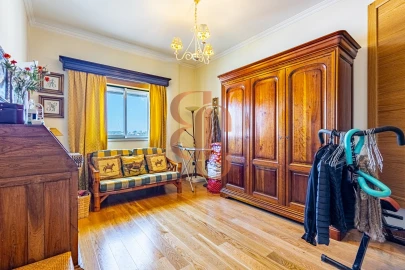 Apartamento T4 para Venda em Marvila, Ribeira Santarém, São Salvador, São Nicolau