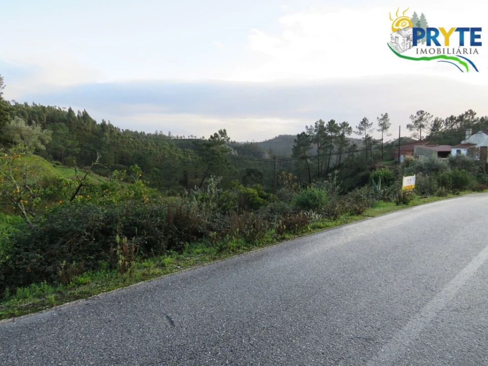 Terreno para Venda em Vila de Rei Foto 2