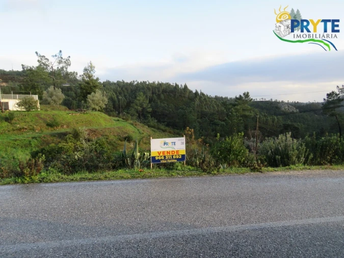 Terreno para Venda em Vila de Rei Foto 1