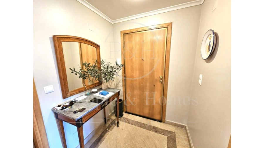 Apartamento T2 para Venda em Alcabideche Foto 4