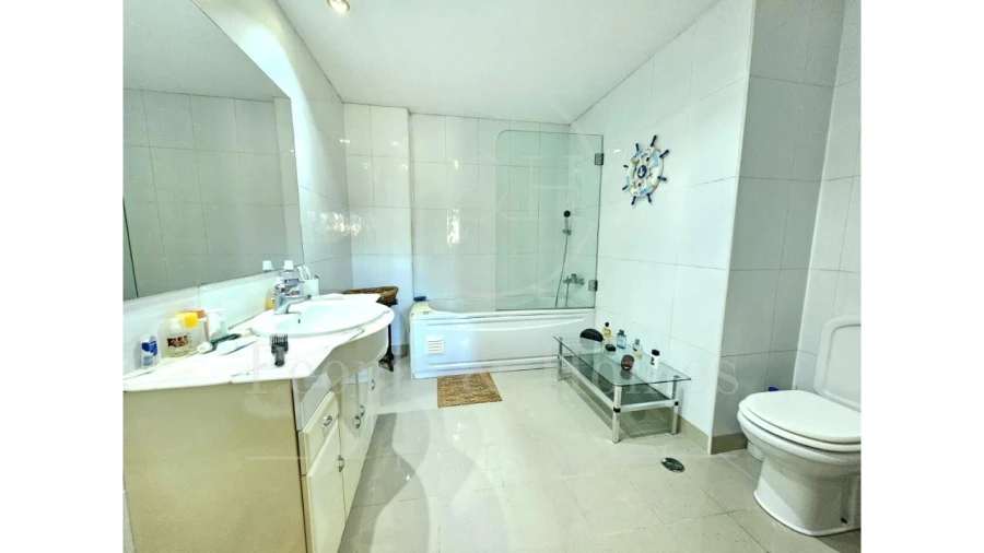 Apartamento T2 para Venda em Alcabideche Foto 25