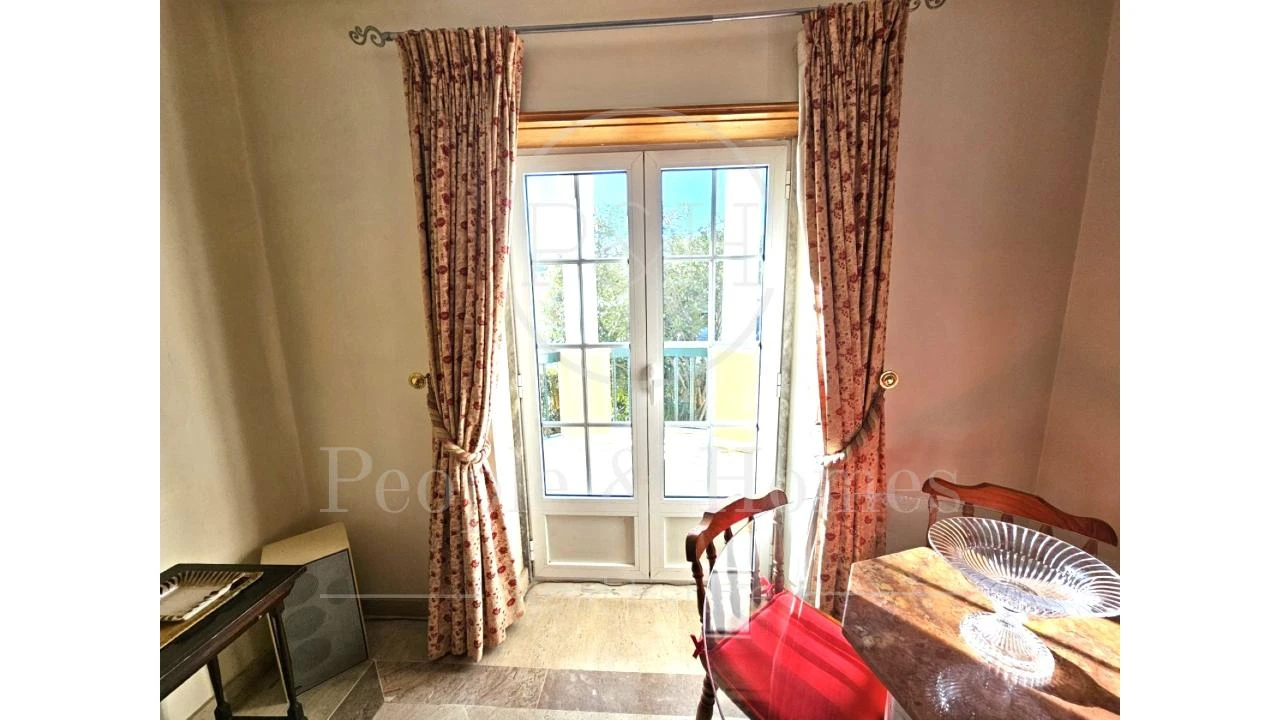 Apartamento T2 para Venda em Alcabideche Foto 13