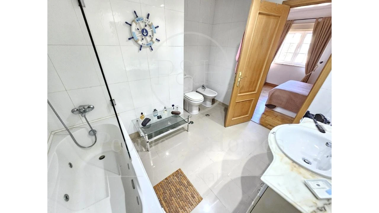 Apartamento T2 para Venda em Alcabideche Foto 26