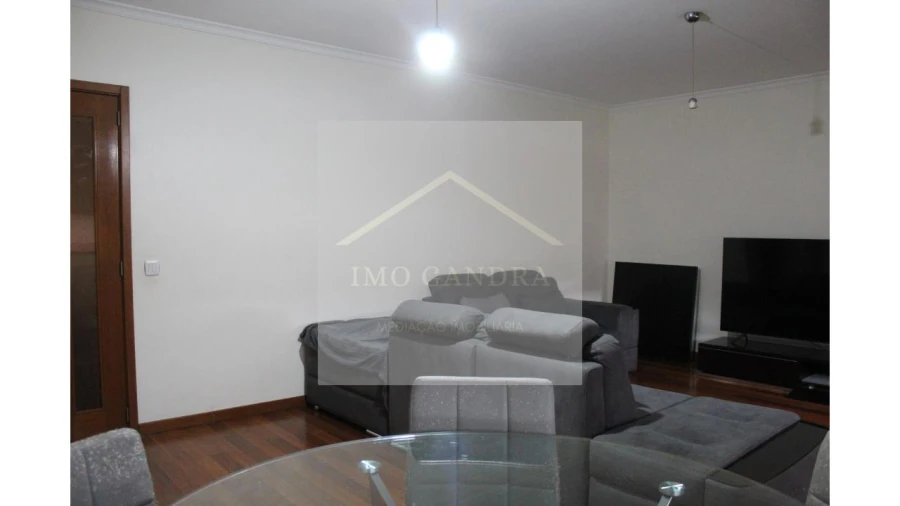 Apartamento T3 para Venda em Valongo Foto 14