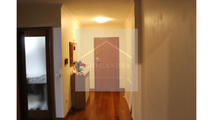 Apartamento T3 para Venda em Valongo Foto 10