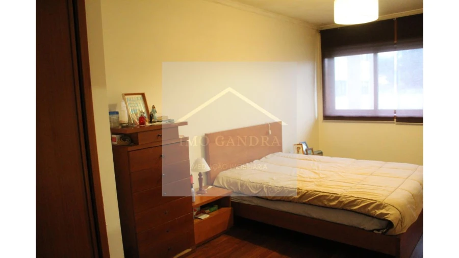 Apartamento T3 para Venda em Valongo Foto 27